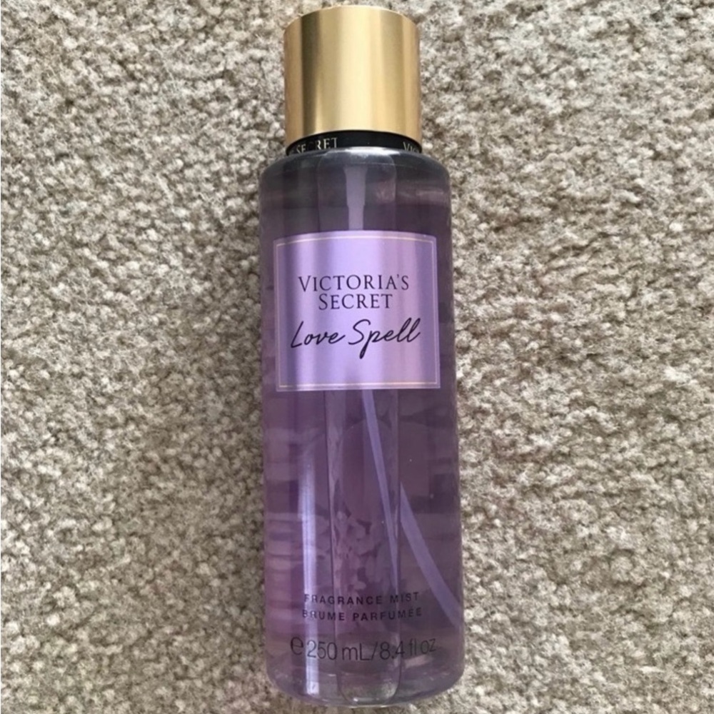 NEW VS Love Spell Mist